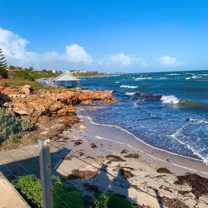 Meet your Posher, Paisley